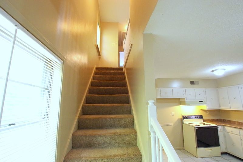 1st image of 2997 Stage Park Pl #0