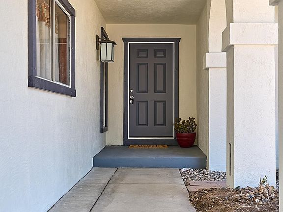 2nd image of 2117 Lopez Dr
