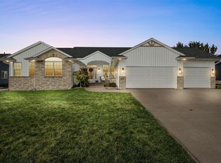 605 Endeavor Ave, Urbana, IA