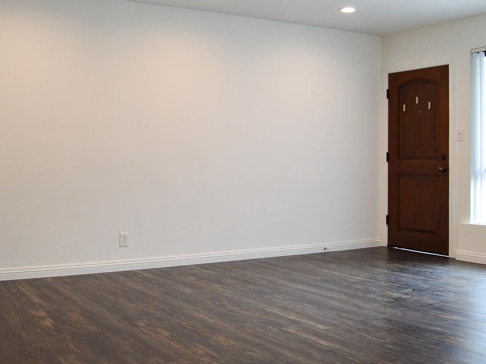 1st image of 1563 Brockton Ave APT 3
