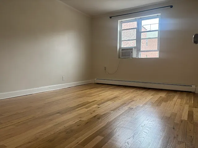 2027 23rd St #2 — Photo 5