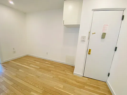 Rented by Highline Residential | media 4