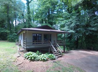 248 Margaret St, Pickens, SC 29671