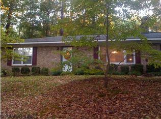 2469 Valley View Ln, Tuscaloosa, AL 35405