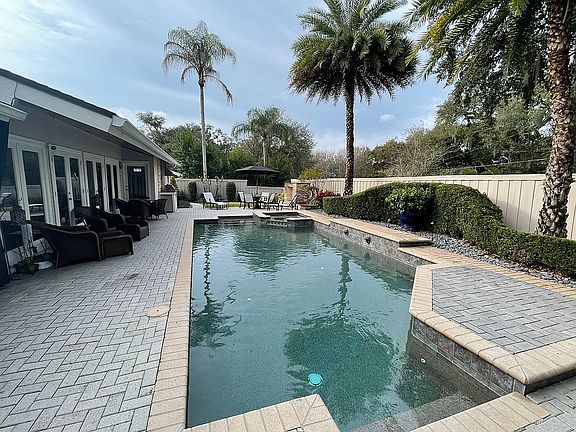 2nd image of 1308 Bahama Dr
