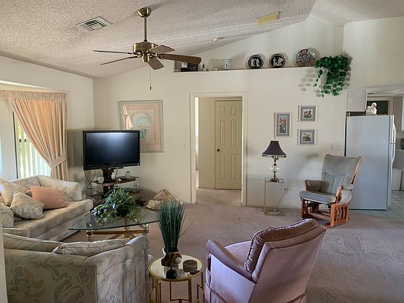 4th image of 564 Knobhill Dr #1