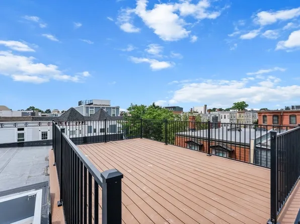 720-720 E 5th St, Boston, MA 02127