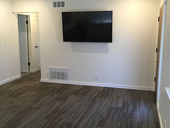 5th image of 3618 Manzana St #4