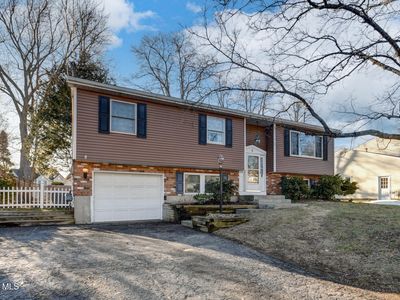 6 Jo Ann Court, Albany, NY, 12205