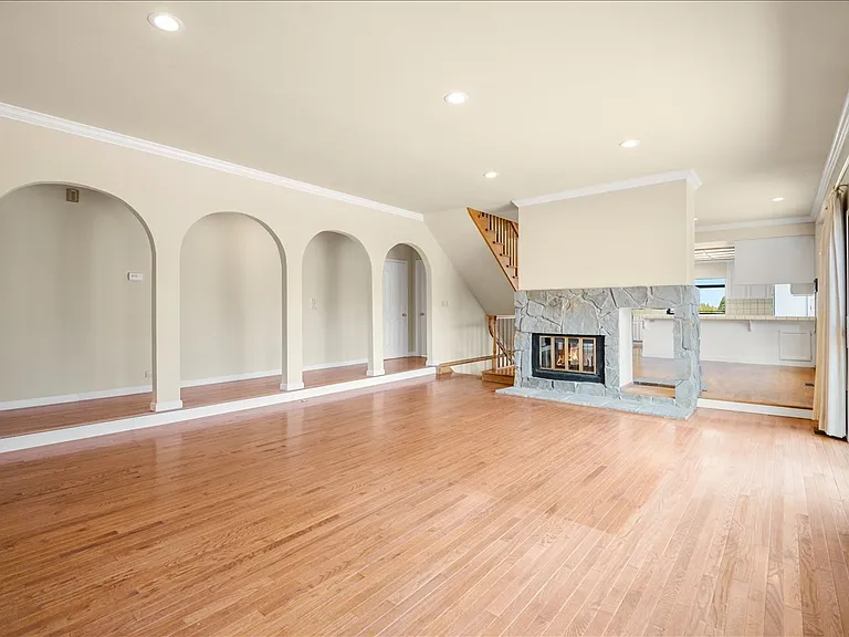 27220 Carrington Cir — Photo 20