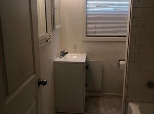 2305 N Hunter St, Stockton, CA 95204