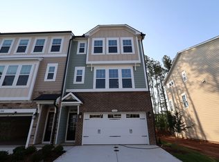 5028 Jowetts Walk Dr, Cary, NC 27519