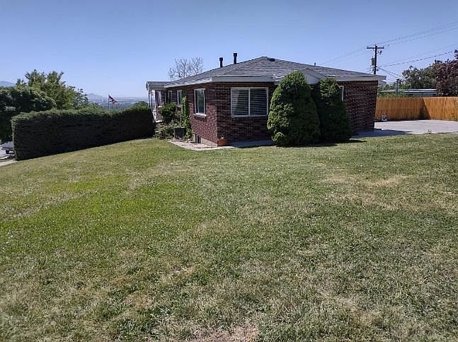 1st image of 2030 S Foothill Dr