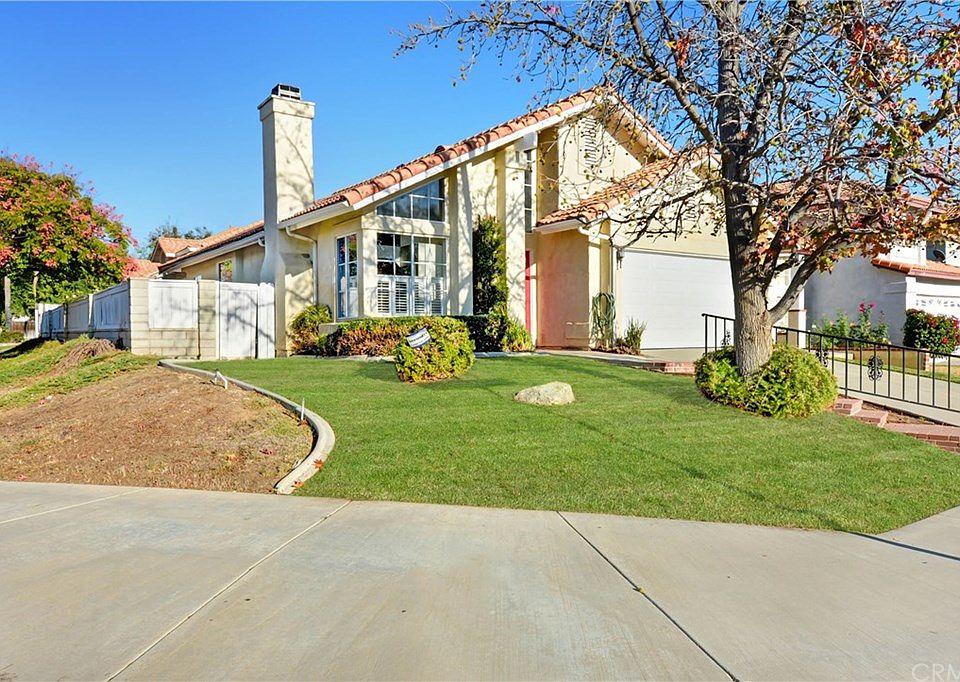 1st image of 24602 Vista Verde Dr
