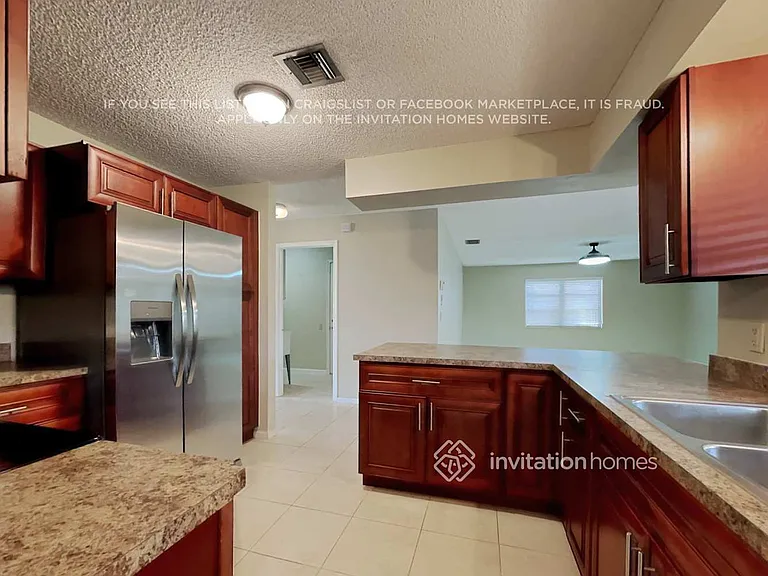 4069 Alpinia Ct S — Photo 8
