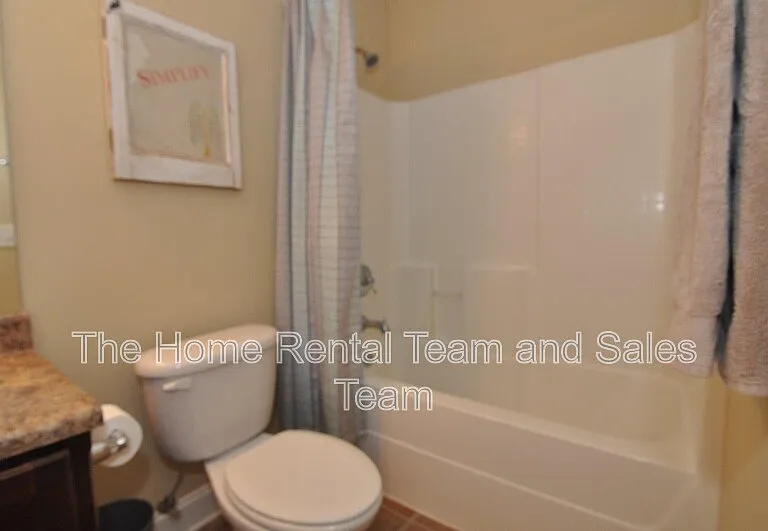 156 Cottonham Ct — Photo 26