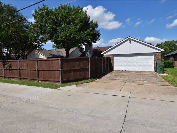 2806 Dukeswood Dr, Garland, TX 75040