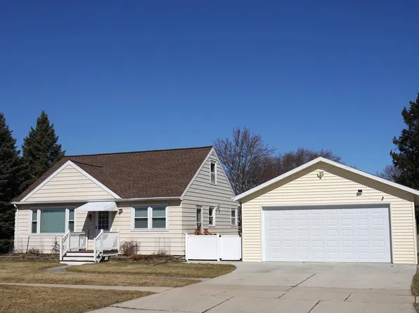 35 Guindon Blvd, Fond Du Lac, WI 54935