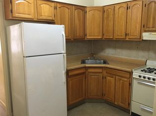 311 8th St APT 4R, Union City, NJ 07087
