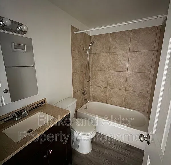 3879 NE 152nd Ave — Photo 9