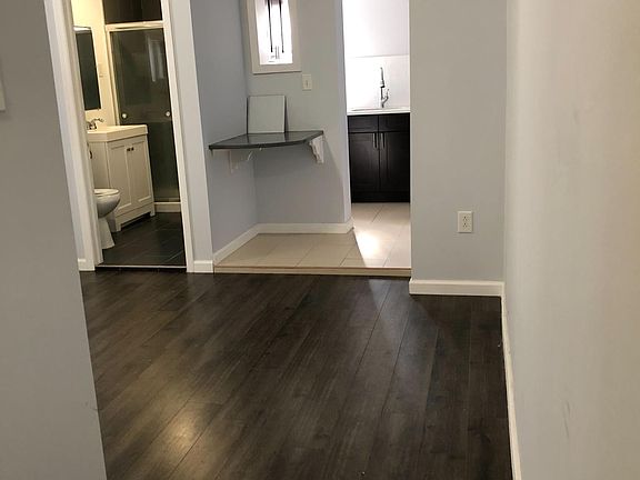 3rd image of 2312 N Park Ave Floor 2
