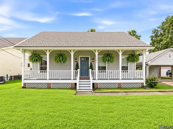 1305 E Tiffani St, Gonzales, LA 70737