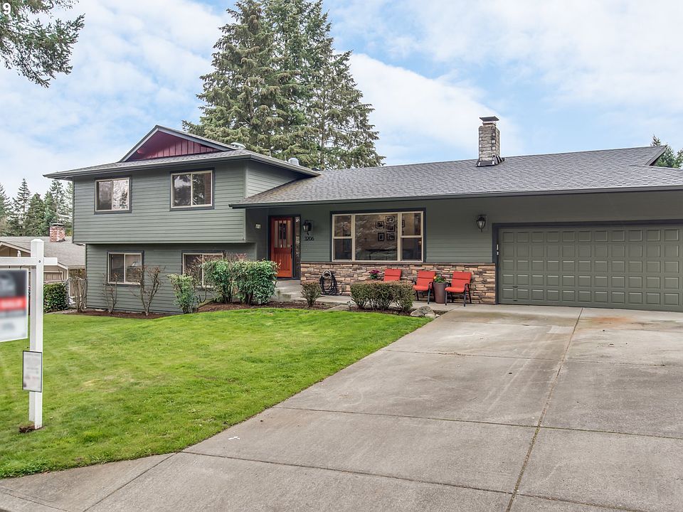 1st image of 3206 NE Edelweiss Ave
