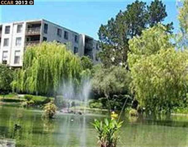 1st image of 480 N Civic Dr APT 104