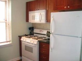 140 Woodside Grn APT 3C, Stamford, CT 06905