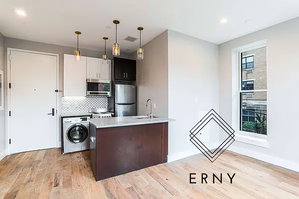 Rented by ERNY LLC | media 20