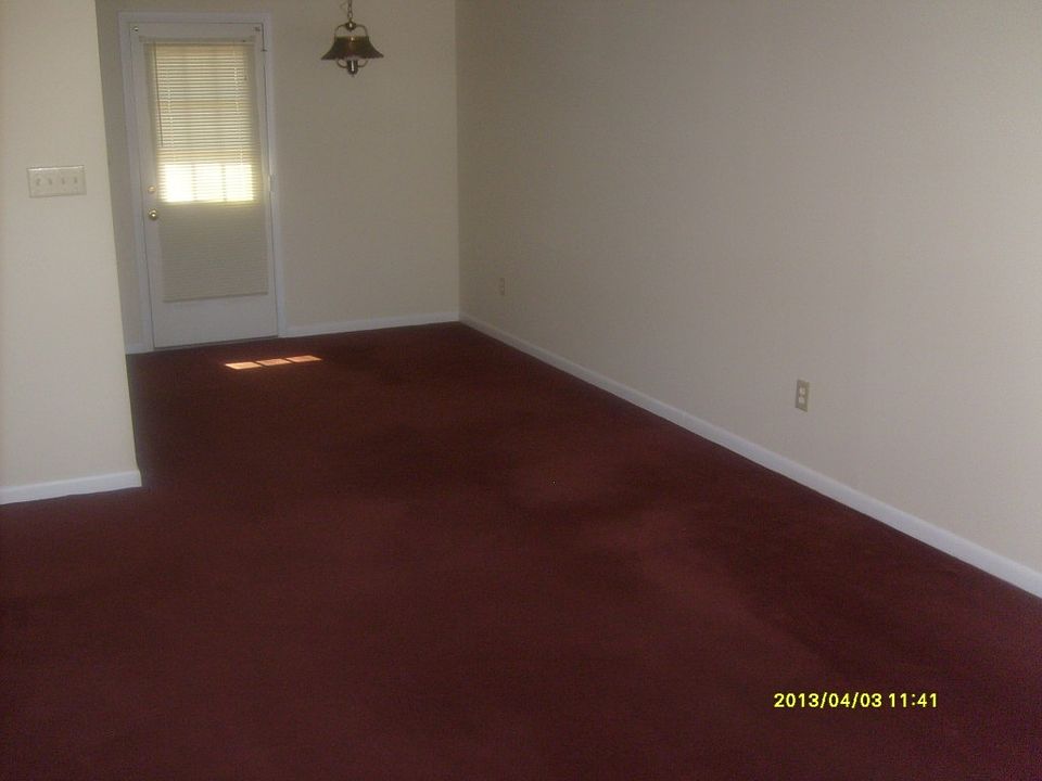 2nd image of 136 Jackson St