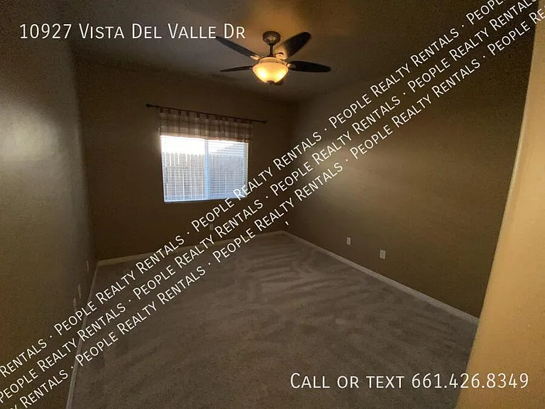 10927 Vista Del Valle Dr — Photo 6