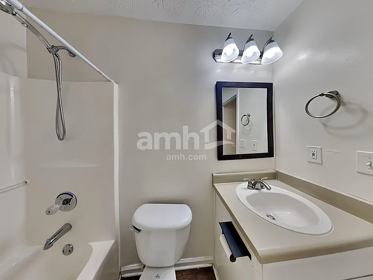 3421 Newgold Trce — Photo 17