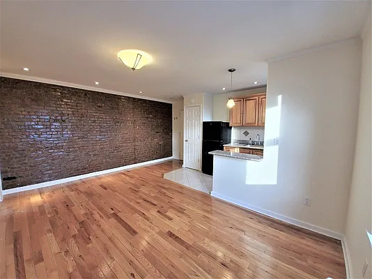 Rented by Ideal Properties Group | media 10