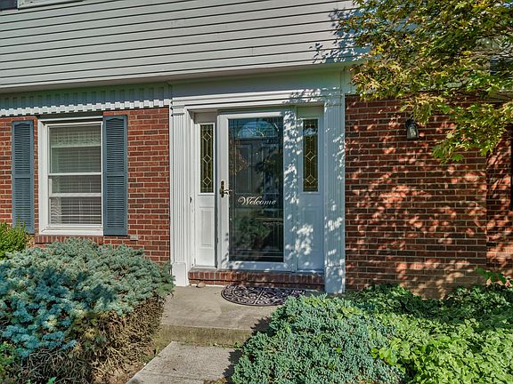 5th image of 6322 Geyer Dr