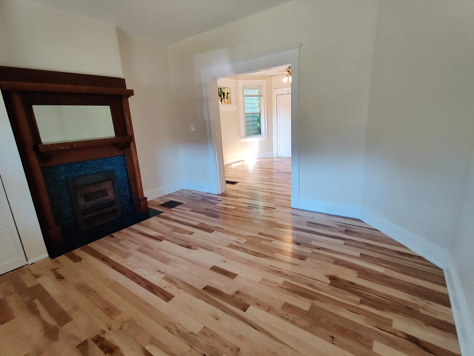 1 bed, 600 sqft, $1,000 — Photo 2