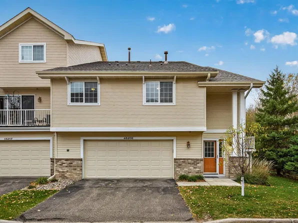 4820 Underwood Ln N Unit E, Plymouth, MN 55442