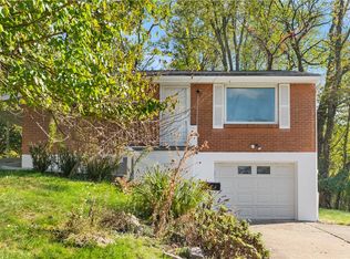 582 Lorraine Rd, Pittsburgh, PA 15221
