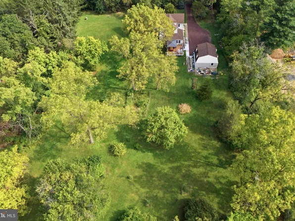1428 Sumneytown Pike, Ambler, PA 19002