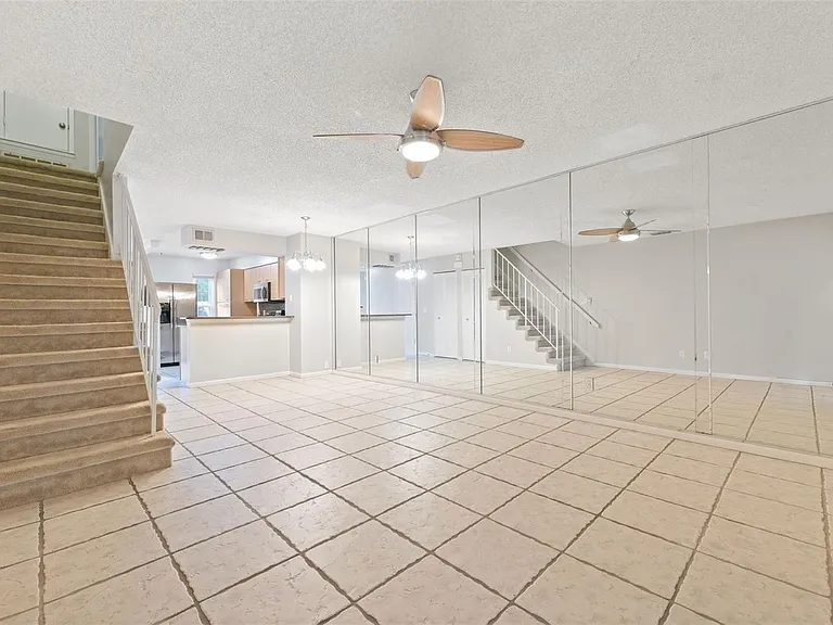 5902 Stratton Park Dr — Photo 11