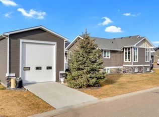 3901 N 49th Ave, Ponoka, AB T4J0B6