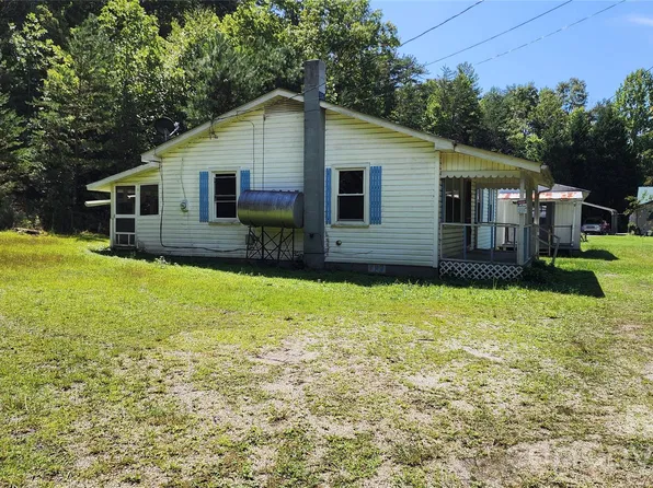 6174 Highway 221 Hwy N, Marion, NC 28752