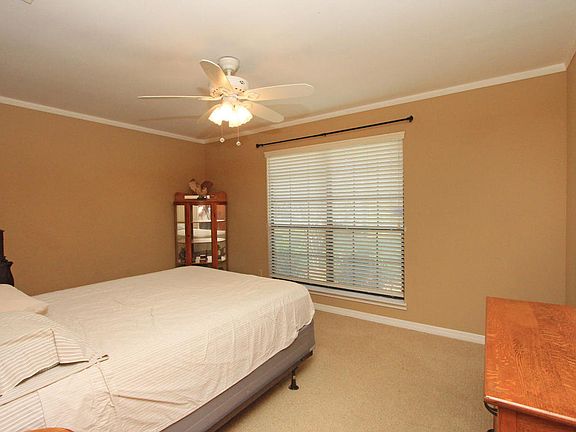 4th image of 12597 Deeder Ln