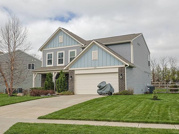 2nd image of 1898 Autumn Maple Dr