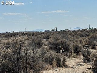 1st image of Hill Ln