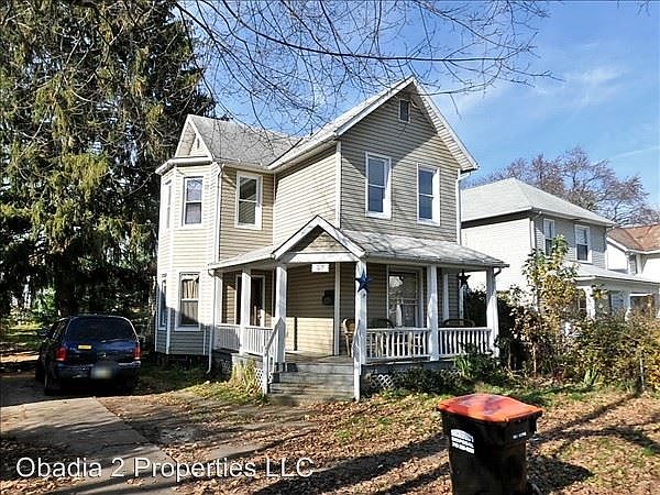 1st image of 97 Oakwood Ave