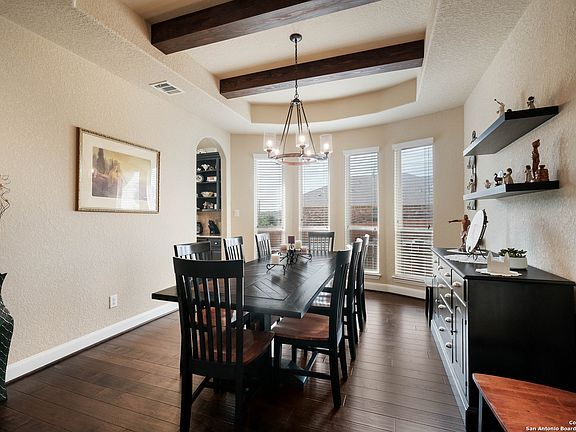 4th image of 32204 Tamarind Bend