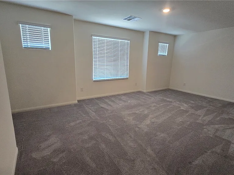 7647 Duran Harbor Ln — Photo 56