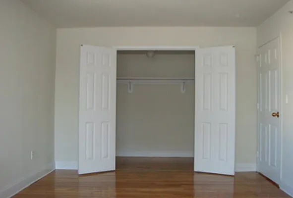 Rented by Realty Advisors Group | media 57