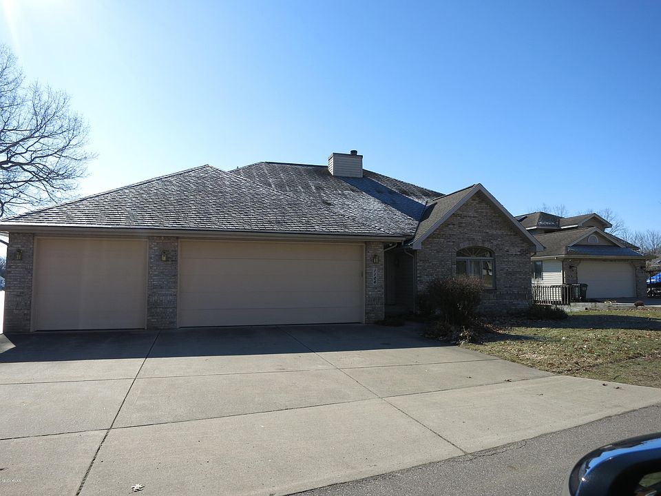 1106 N Eagle Lake Dr, Kalamazoo, MI 49009 Zillow